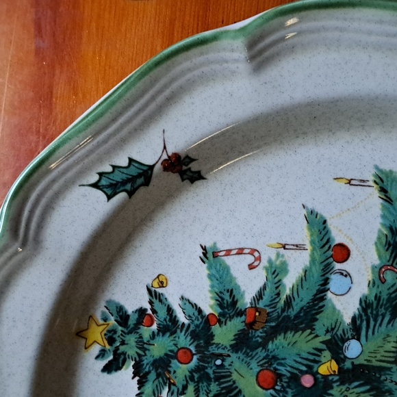 Mikasa "Festive Season" Holiday platter - Picture 4 of 4